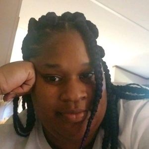 Meet your Posher, Trenecia